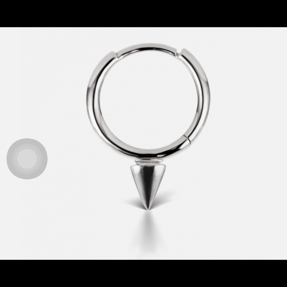 Maria Tash 8mm white gold spike clicker